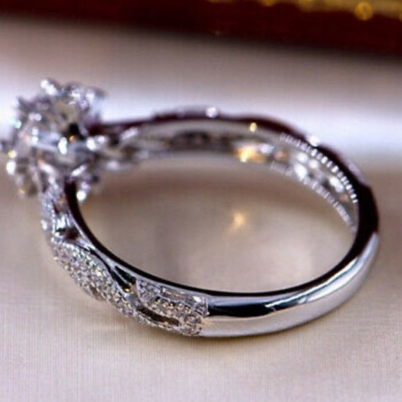 NEW 925 Sterling Silver Wedding Ring - Picture 7 of 9